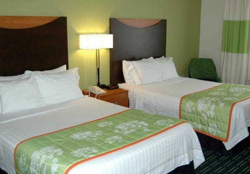 Fairfield Inn & Suites By Marriott Knoxville/East Exterior photo