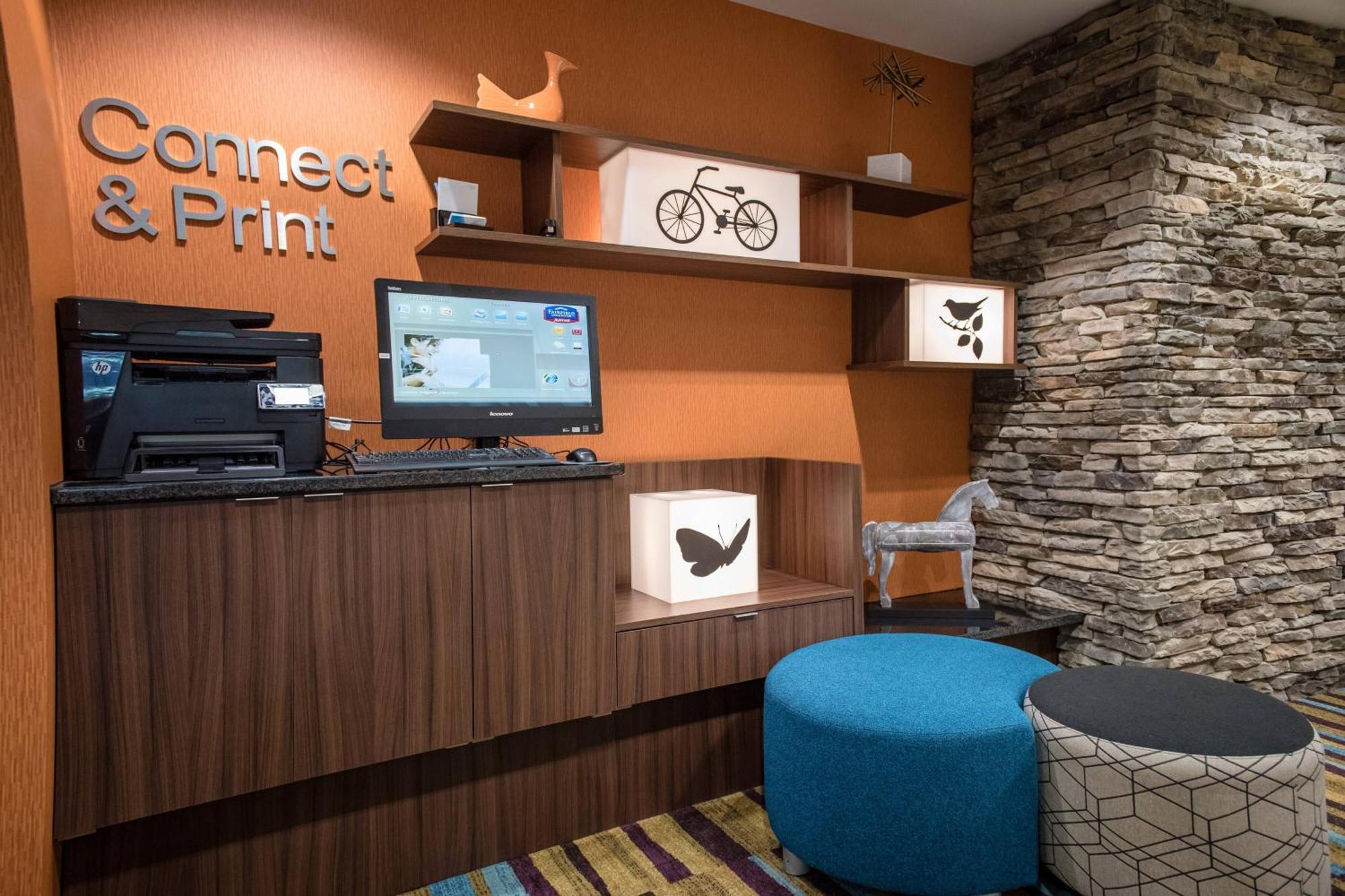 Fairfield Inn & Suites By Marriott Knoxville/East Facilities photo