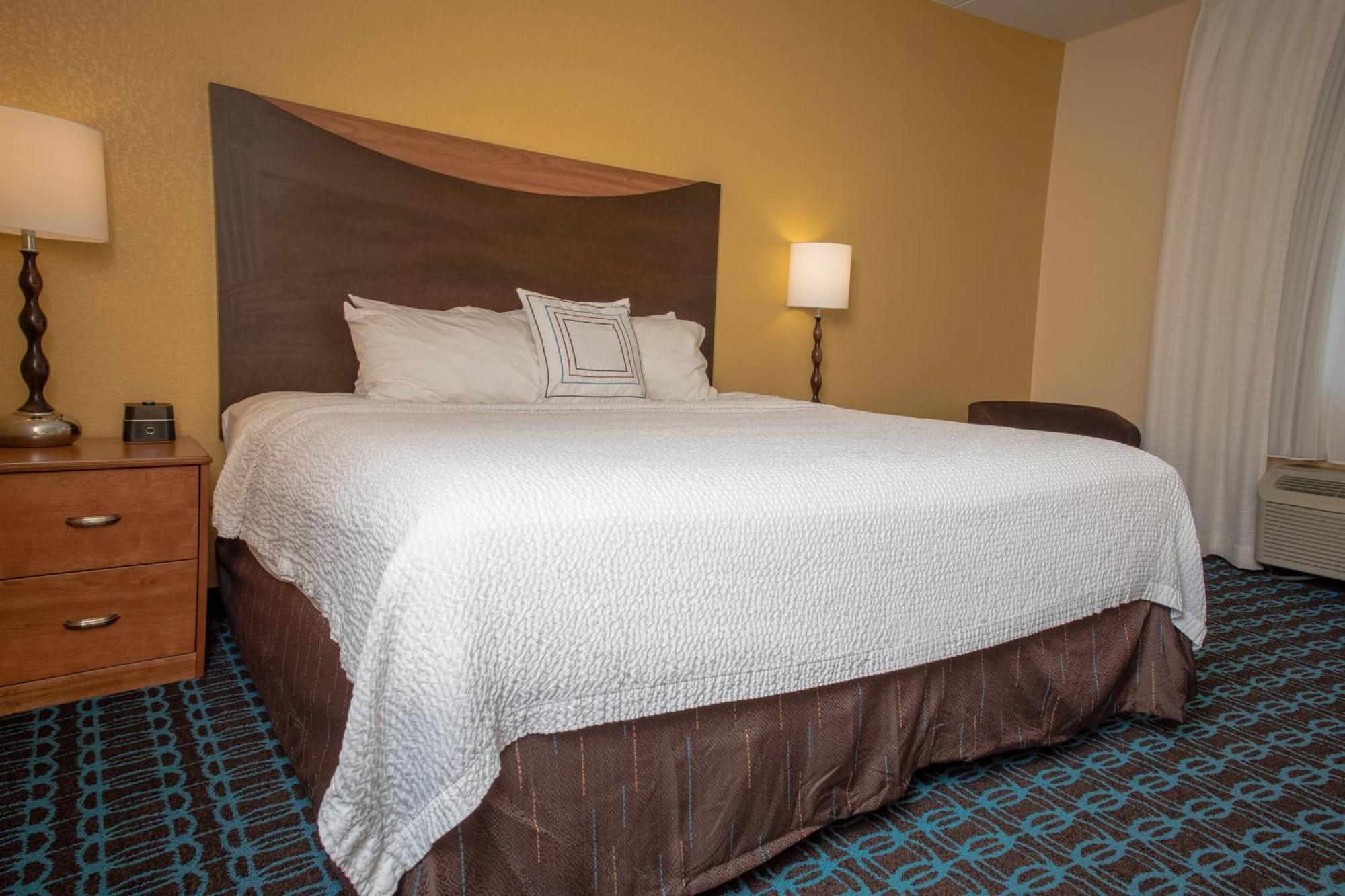 Fairfield Inn & Suites By Marriott Knoxville/East Exterior photo